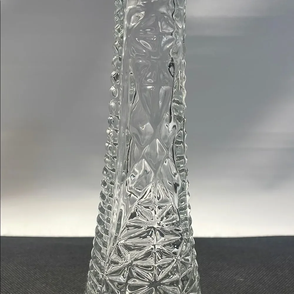 Vintage Crystal Accents Vase with Intricate Cut Glass Design